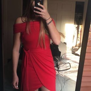 Honey Red Off-the-Shoulder Bodycon Dress